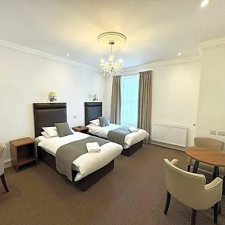 Hotel Sandyford