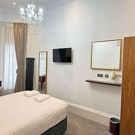 Sandyford 3* Glasgow