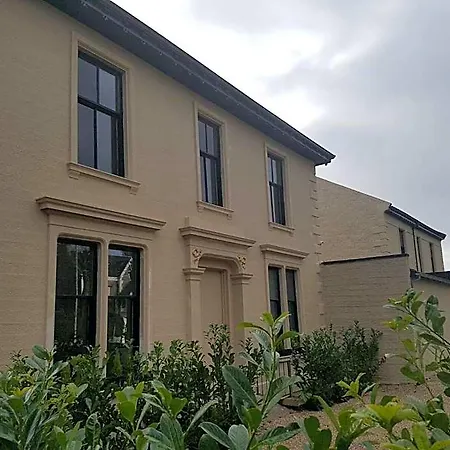 Hotel Crosshill House 4*