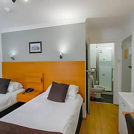 Charing Cross 3* Glasgow