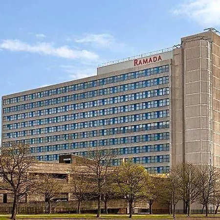 Ramada By Wyndham East Kilbride 3*