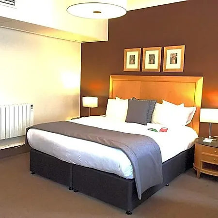 Hotel Millennium