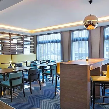 Hotell Hampton By Hilton