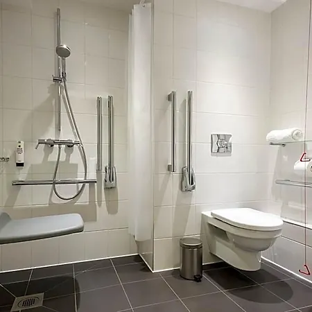 Point A 3* Glasgow