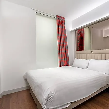 Point A 3* Glasgow