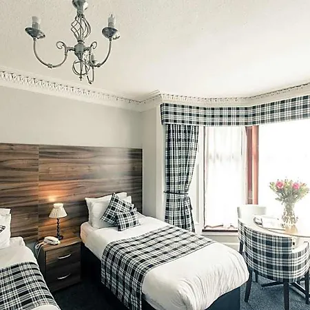 Argyll 3*