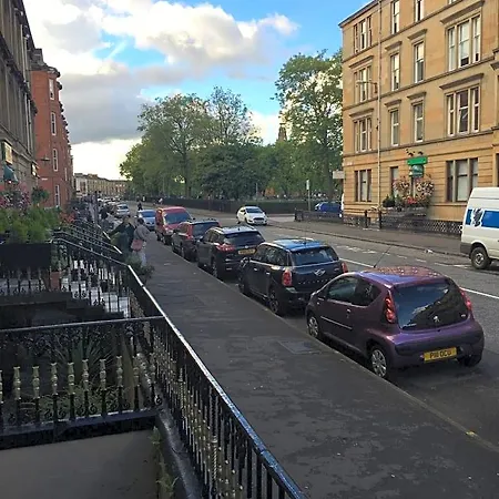 Smiths 3* Glasgow