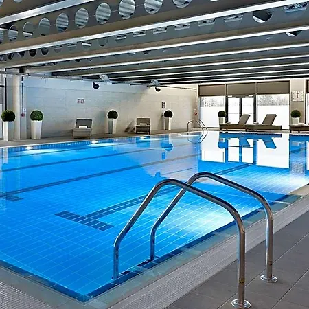 Village Hotel 4*