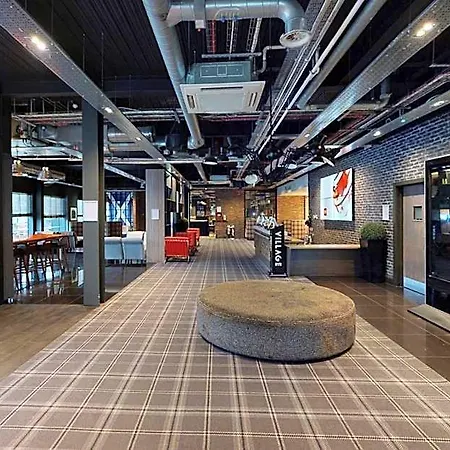 Village Hotel Glasgow