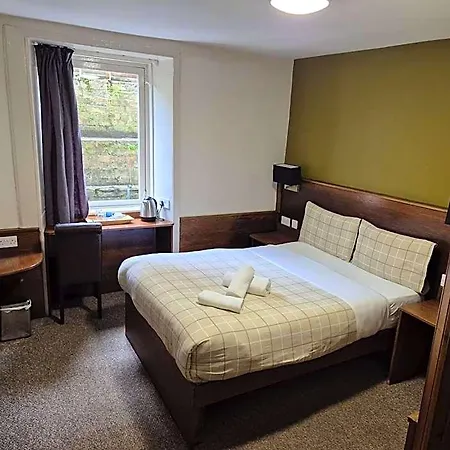 House 3*