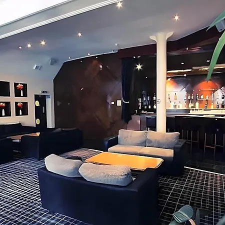 Alexander Thomson Hotell