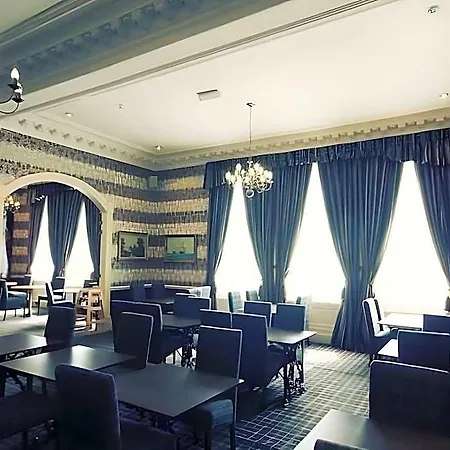 Alexander Thomson Hotell 3*
