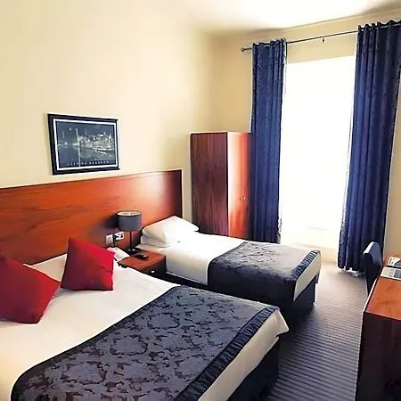Alexander Thomson Hotell