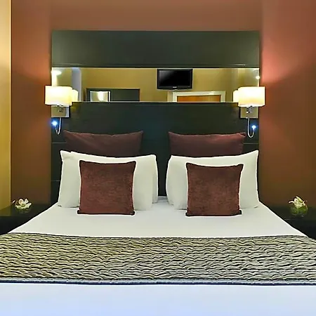 Lägenhetshotell Fraser 4*