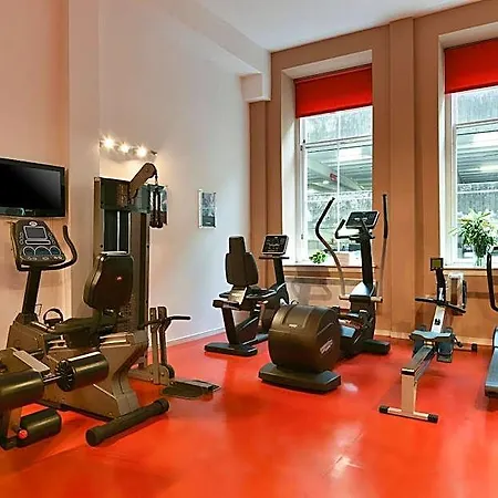 Lägenhetshotell Fraser 4*