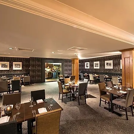 West By Compass Hospitality 3*