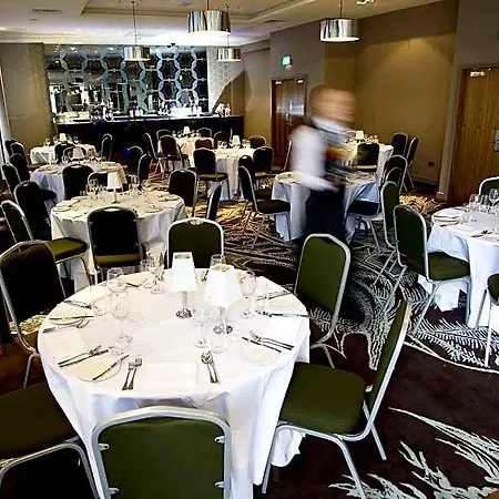 Lorne Hotel 3*
