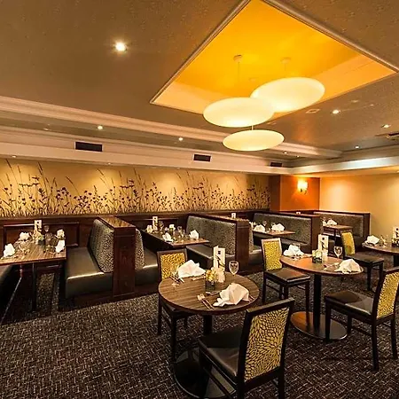 Hotel Leonardo West End 3*