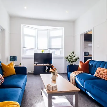 Bella House - 3 Bed House In Apartment Glasgow