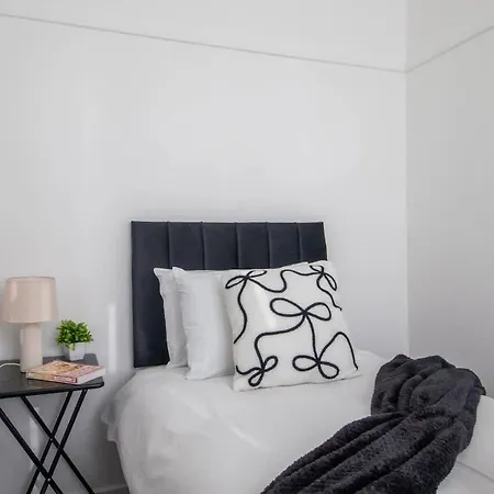 Bella House - 3 Bed House In * Glasgow