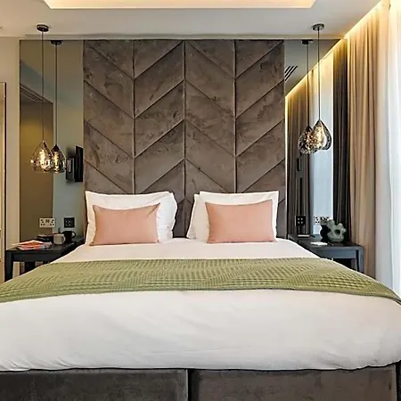 Hotel apartamentowy The Wellington By Adina
