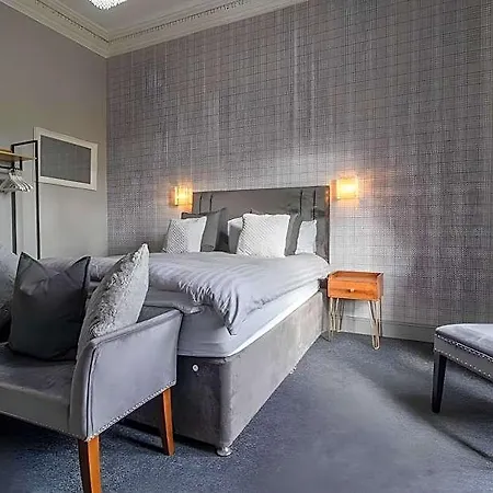The Legend Hotell Glasgow