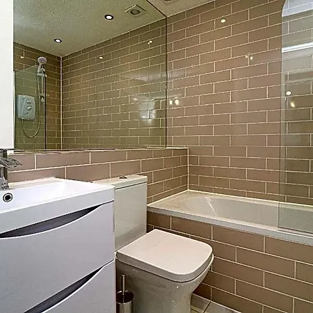 Invergarry Rouken Glen Retreat Apartament Glasgow
