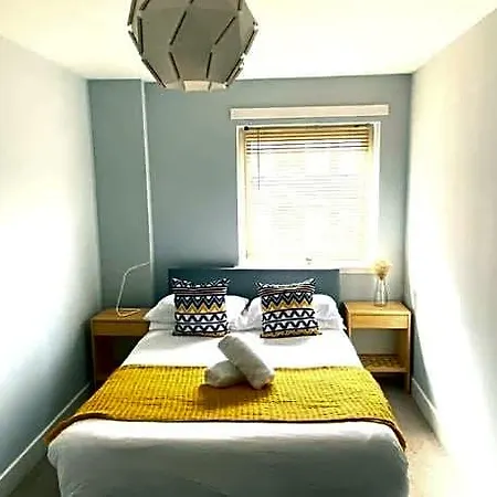 Bedroom In The Heart Of The Centre Perfect Location Hotel 4*