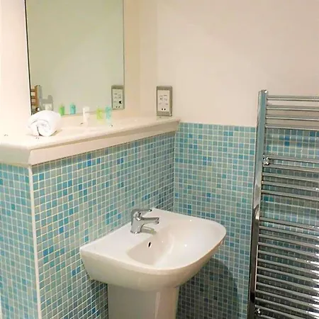Bedroom In The Heart Of The Centre Perfect Location Hotel