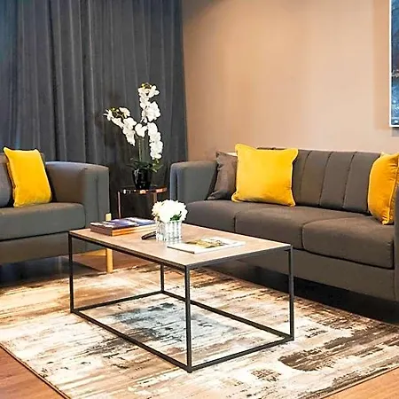 Vcity Lägenhetshotell 3*