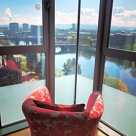 Riverfront Ξενοδοχείο 4*