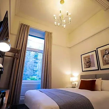 Boutique 50 Hotell 4*