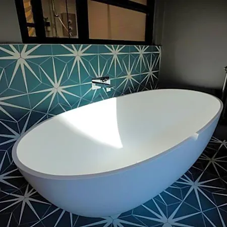 Boutique 50