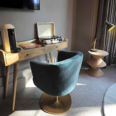 Boutique 50 Hotell