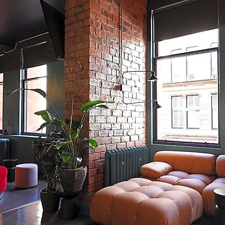 Revolver Glasgow