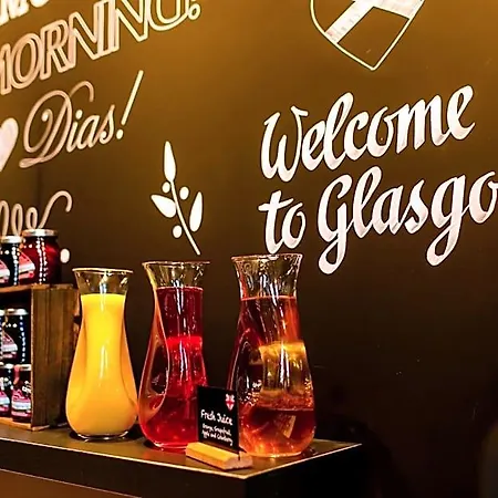 One 3* Glasgow