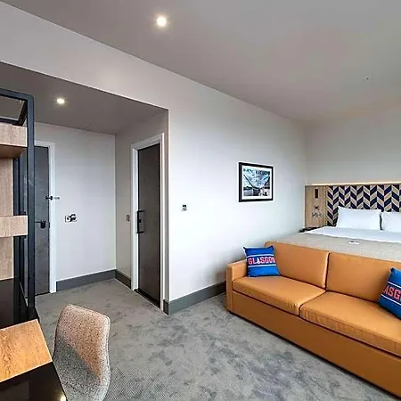 Hotel Sandman Signature 4*
