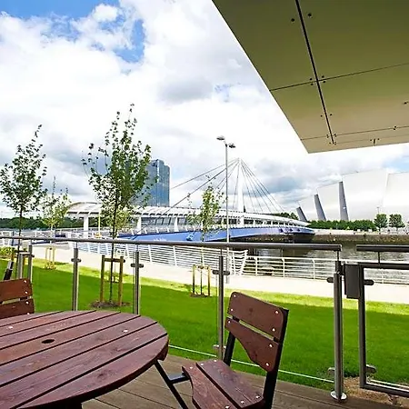 Premier Pacific Quay 3* Glasgow
