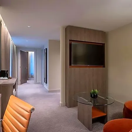 Hotel Clayton 4*