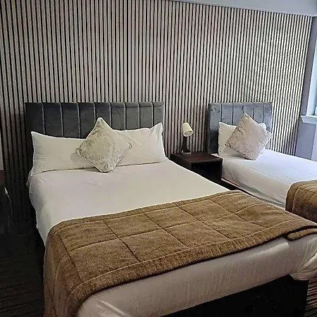 Kings Park 3*