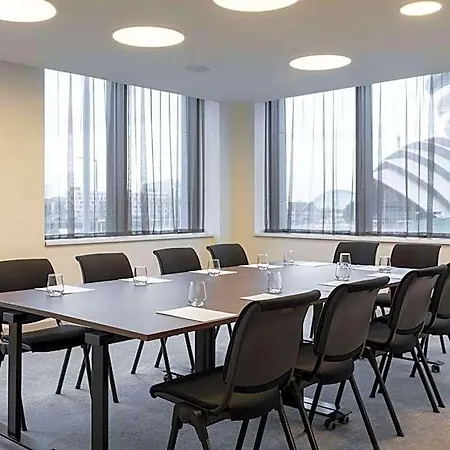 Courtyard By Marriott Sec Отель Глазго