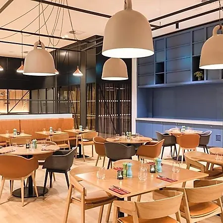 Courtyard By Marriott Sec Отель Глазго