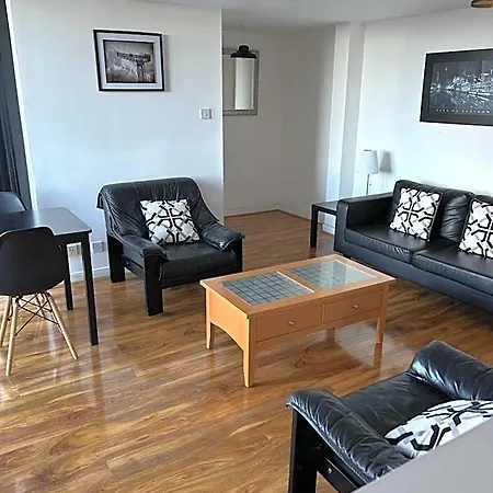 Riverfront 4* Γλασκώβη