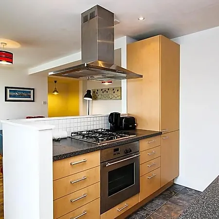 Riverfront 4*