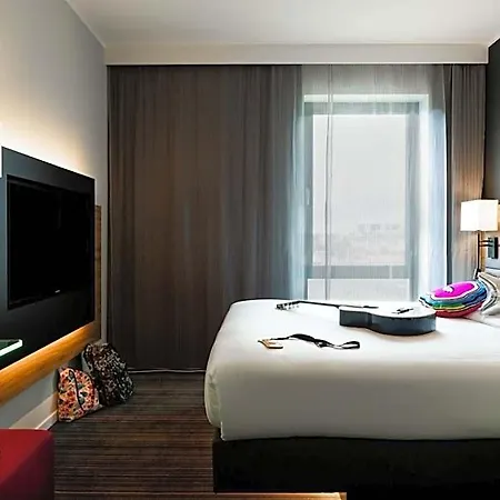 Hotel Moxy Sec Glasgow