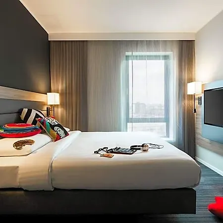 Hotel Moxy Sec Glasgow
