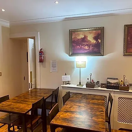 The West Highland Way And Retreat Hotel 5*