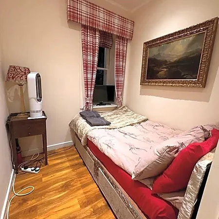 The West Highland Way And Retreat 5*