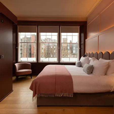The Address Wren 4*