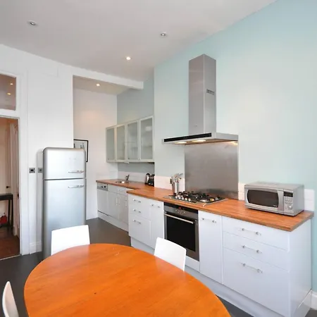 Charming Victorian In - Perfect Family Retreat גלאזגו